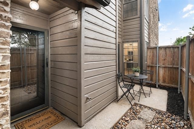 333 Melrose Drive - Photo 25