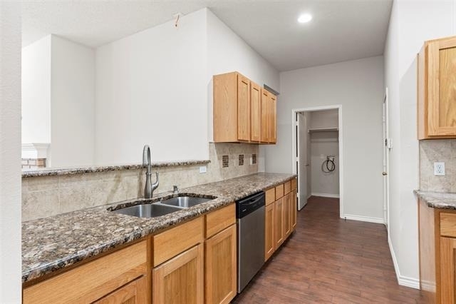 522 Colt Drive - Photo 13