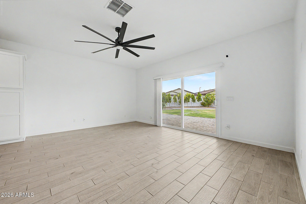 2058 S 241st Avenue - Photo 6