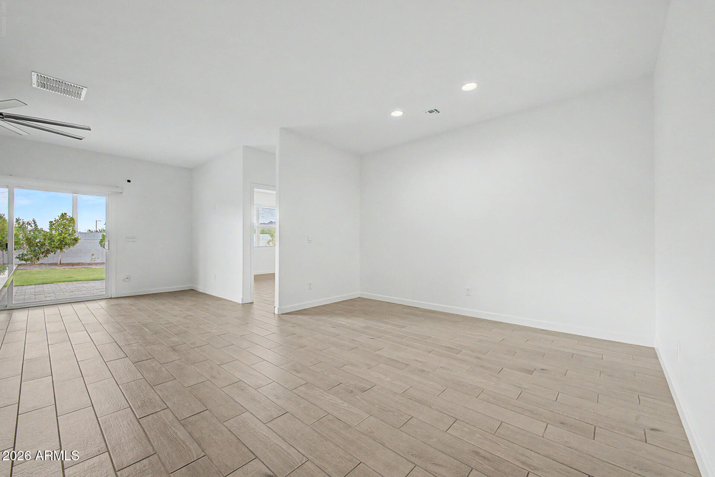 2058 S 241st Avenue - Photo 4