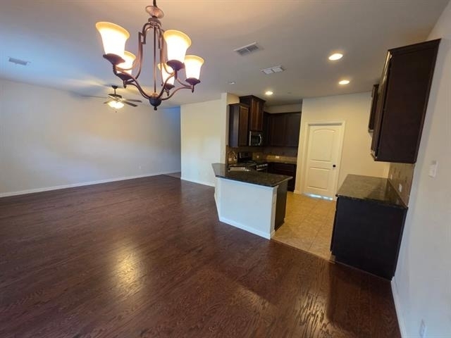 945 Brookville Court - Photo 4