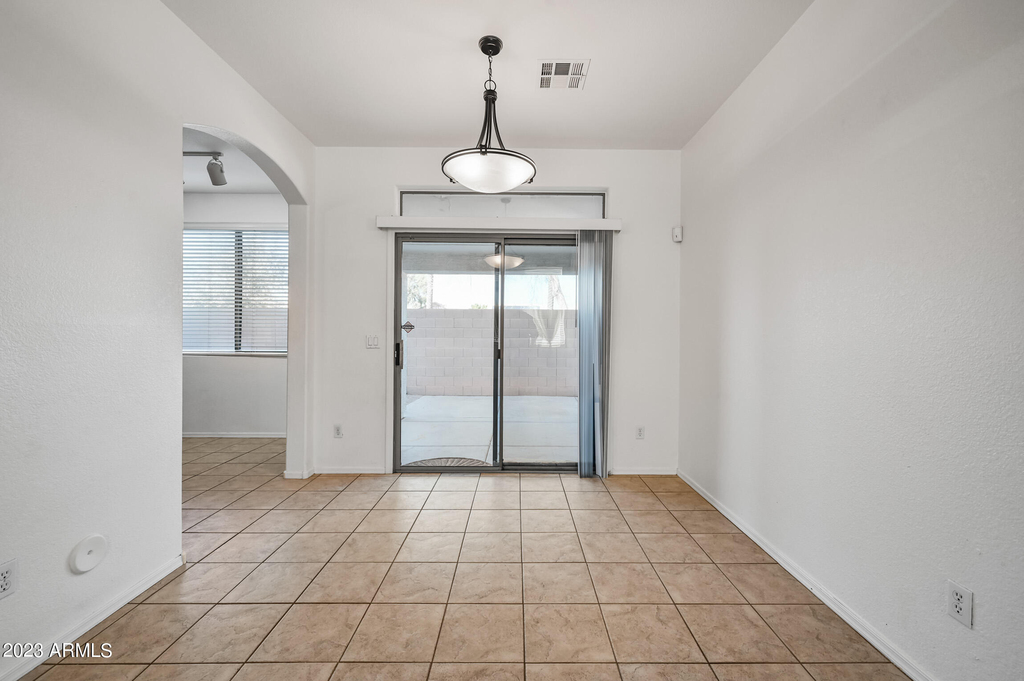 14314 W Cora Lane - Photo 4