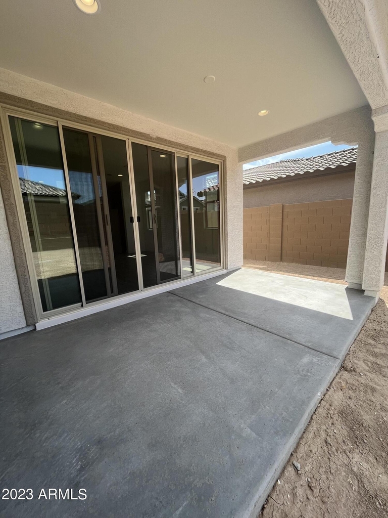 11148 W Parkway Drive - Photo 19