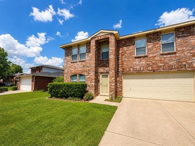 3104 Westview Drive - Photo 0