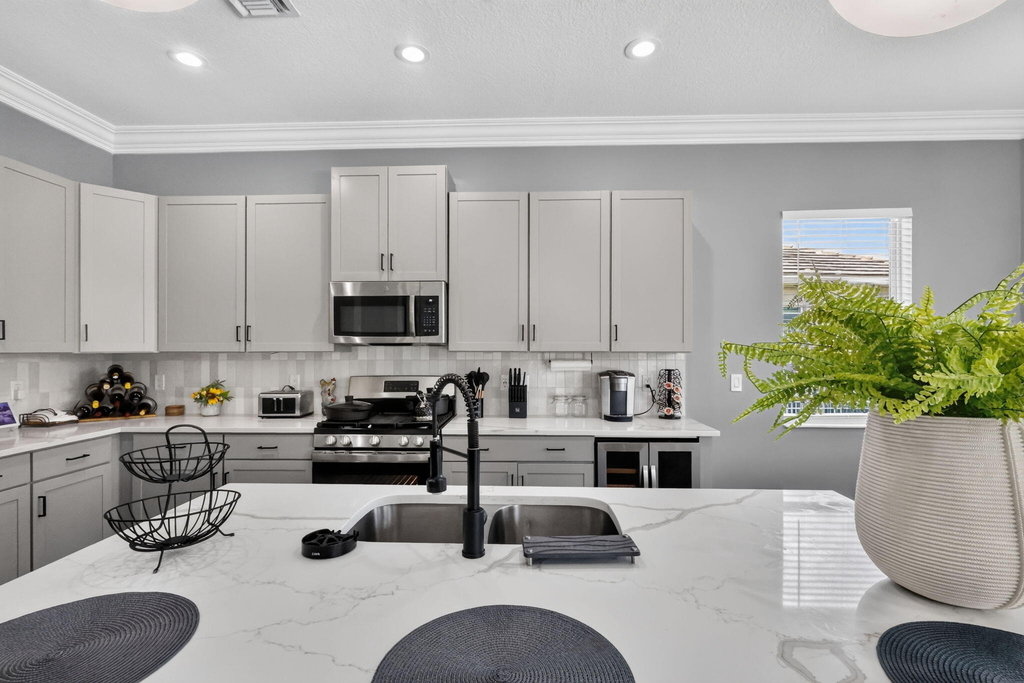 15660 Goldfinch Circle - Photo 11