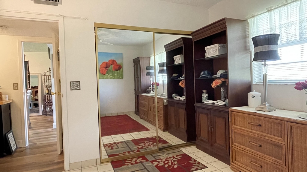 4 Abbey Lane - Photo 14