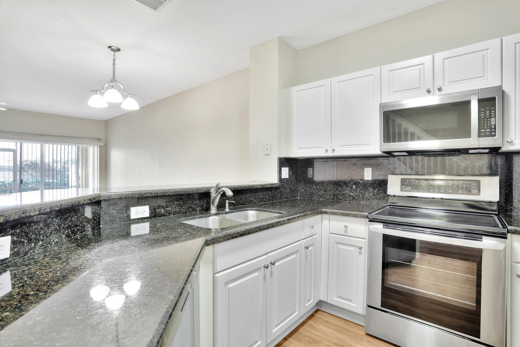 6527 Catalina Lane - Photo 7