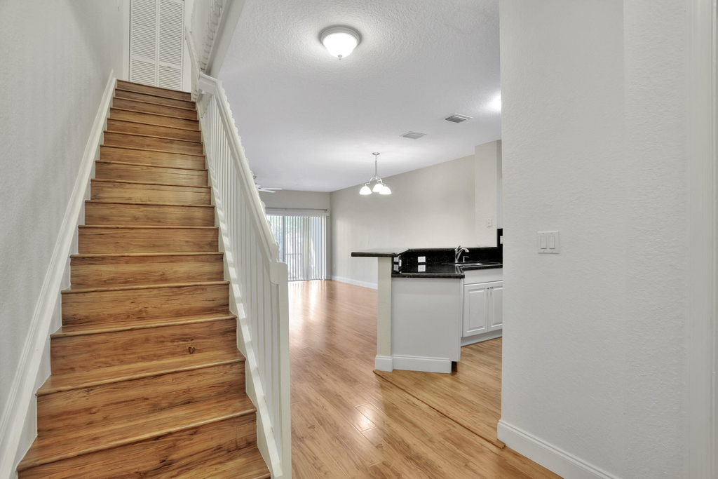 6527 Catalina Lane - Photo 4