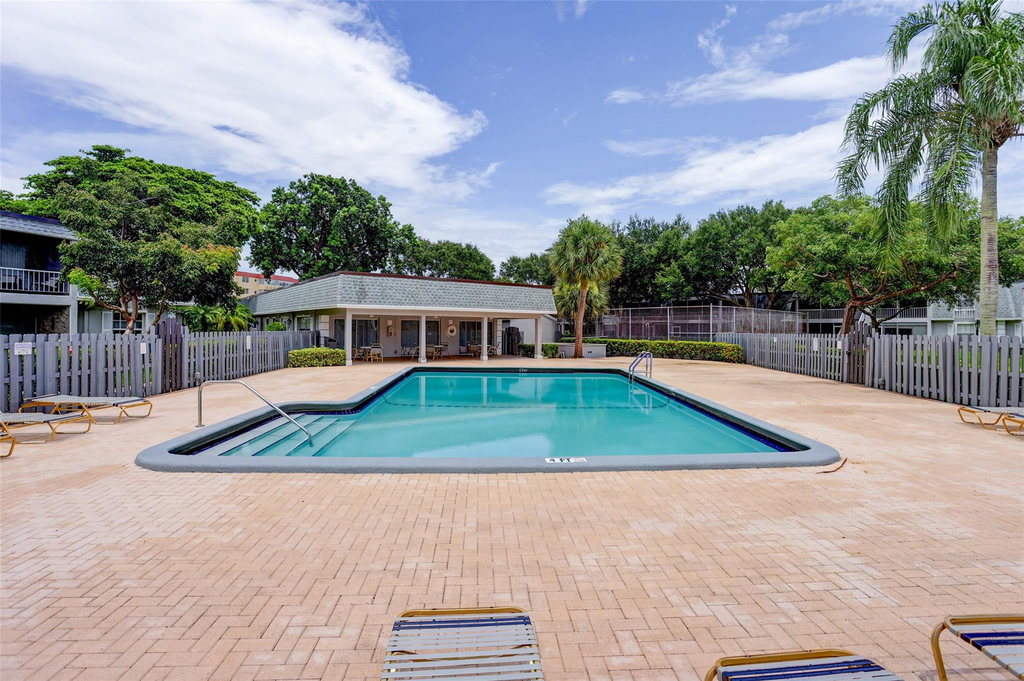 428 Nw 70th Avenue - Photo 27