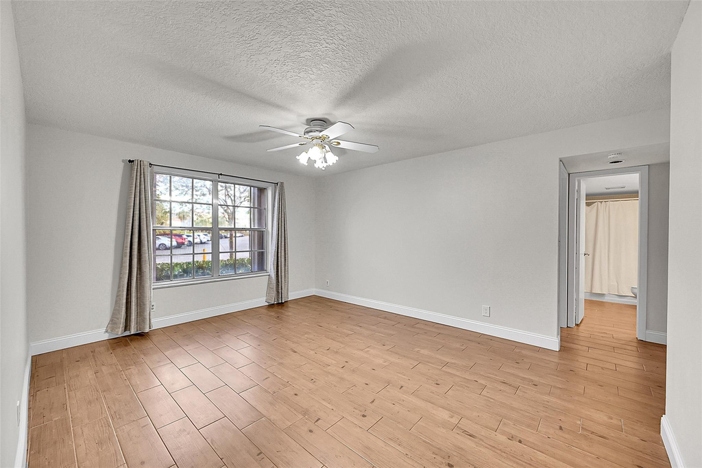 428 Nw 70th Avenue - Photo 2