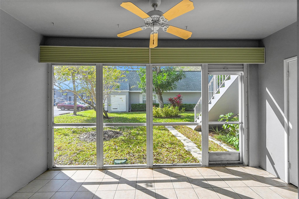 428 Nw 70th Avenue - Photo 8