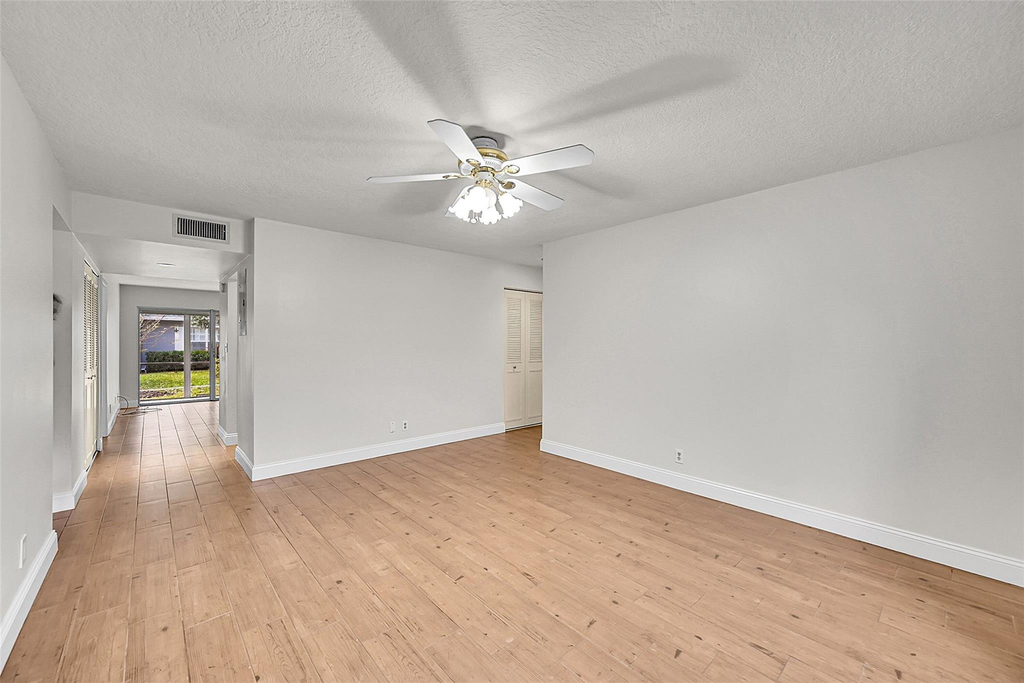 428 Nw 70th Avenue - Photo 12