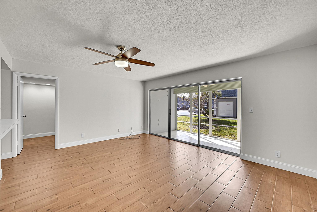 428 Nw 70th Avenue - Photo 5