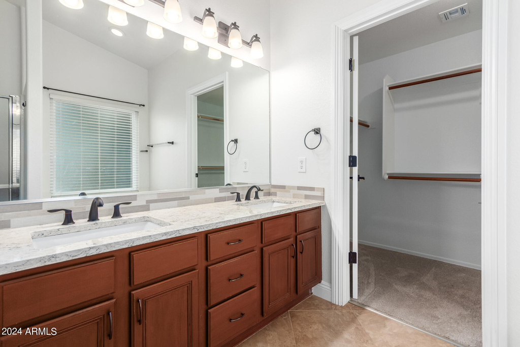 7217 W Crest Lane - Photo 18