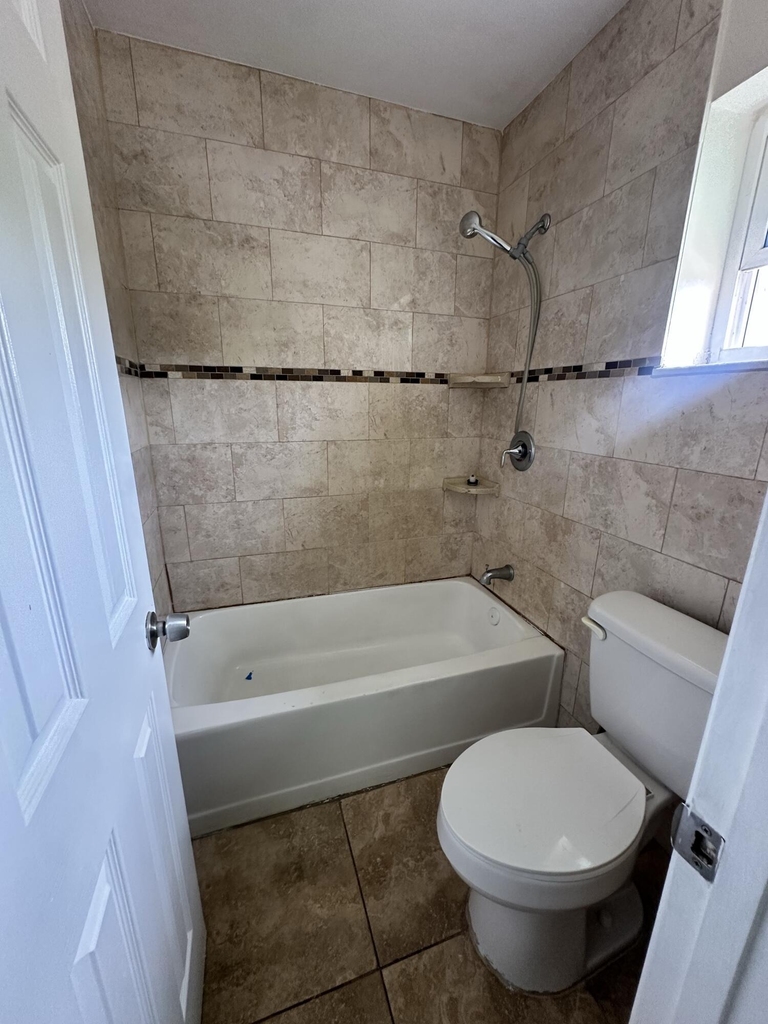 5614 Blueberry Court - Photo 11