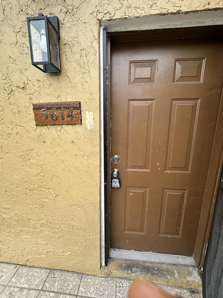 5614 Blueberry Court - Photo 19