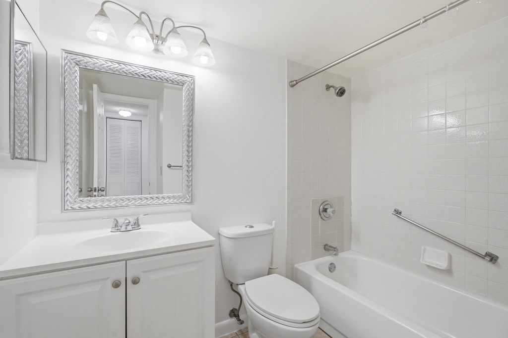 518 Shady Pine Way - Photo 16