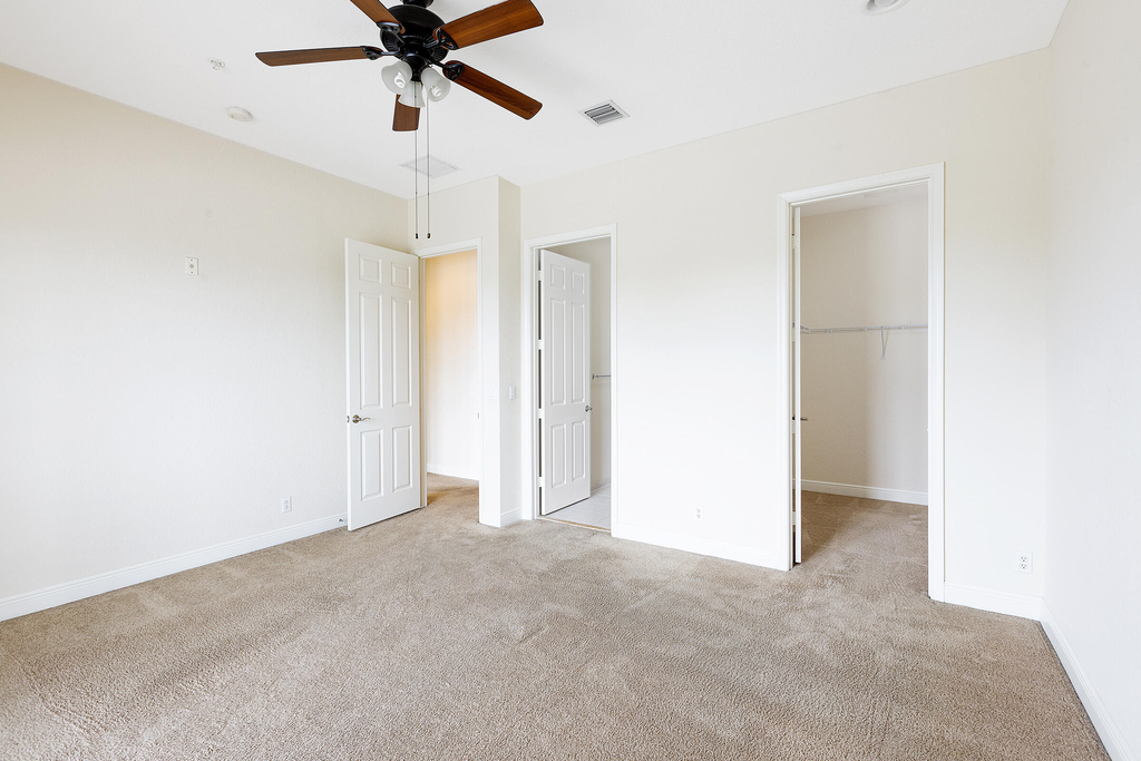 6807 Lakeside Circle N - Photo 13