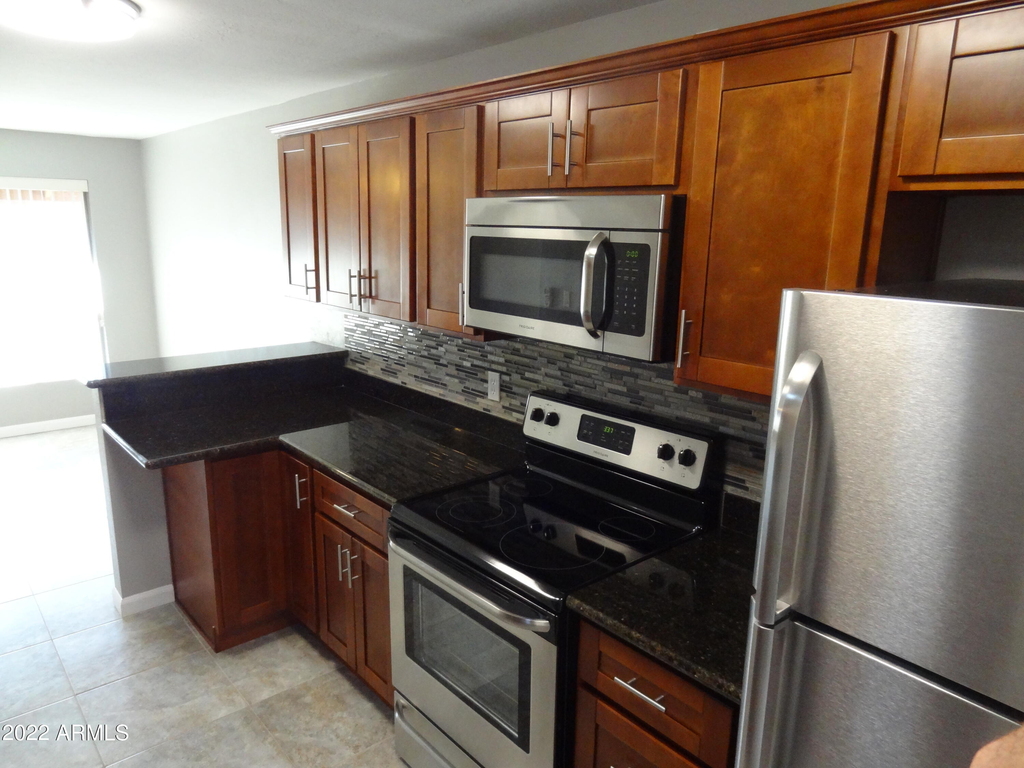 3026 E Brill Street - Photo 1