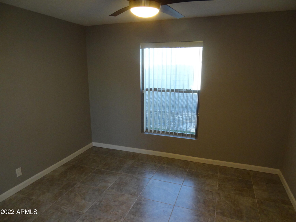 3026 E Brill Street - Photo 7