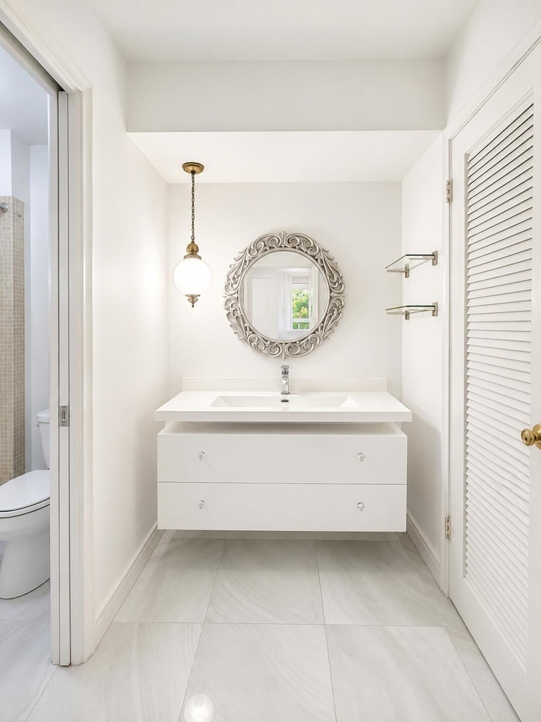 5570 Tamberlane Circle - Photo 2