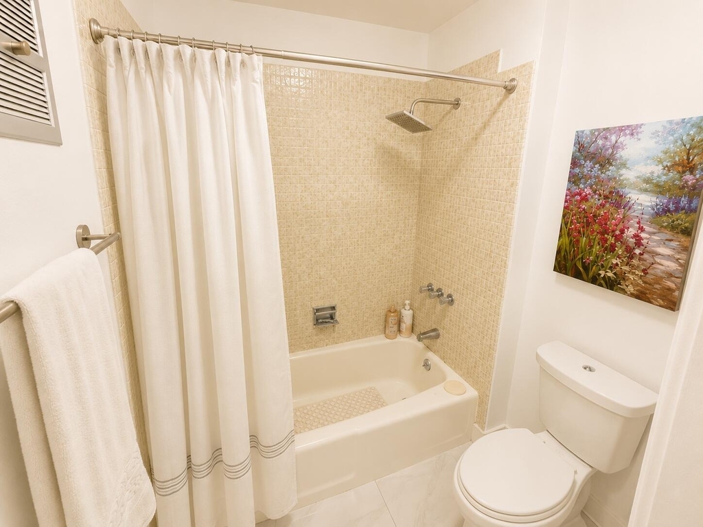 5570 Tamberlane Circle - Photo 15