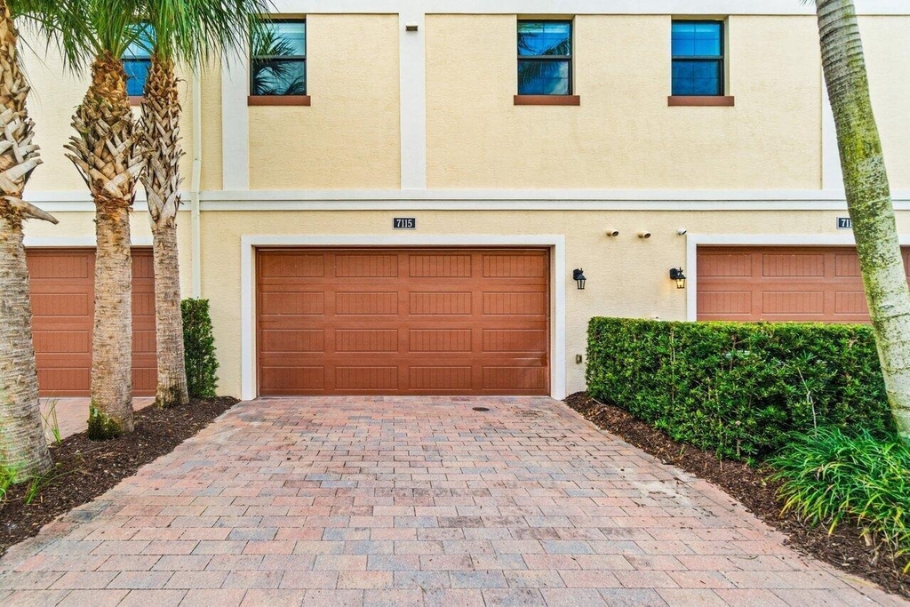 7115 Edison Place - Photo 44