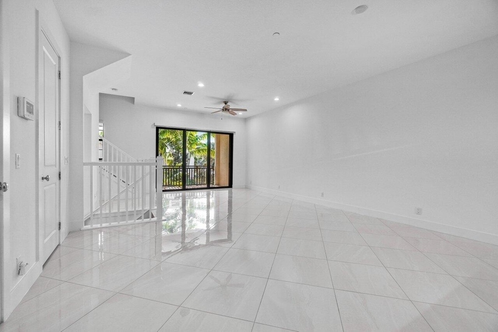 7115 Edison Place - Photo 12