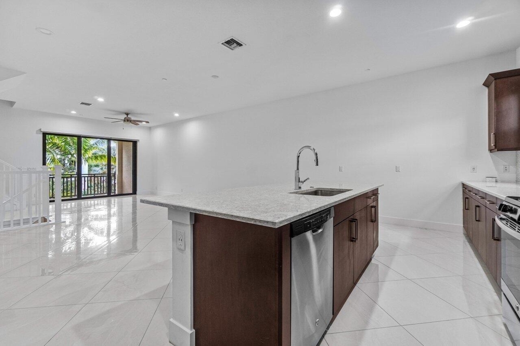 7115 Edison Place - Photo 22