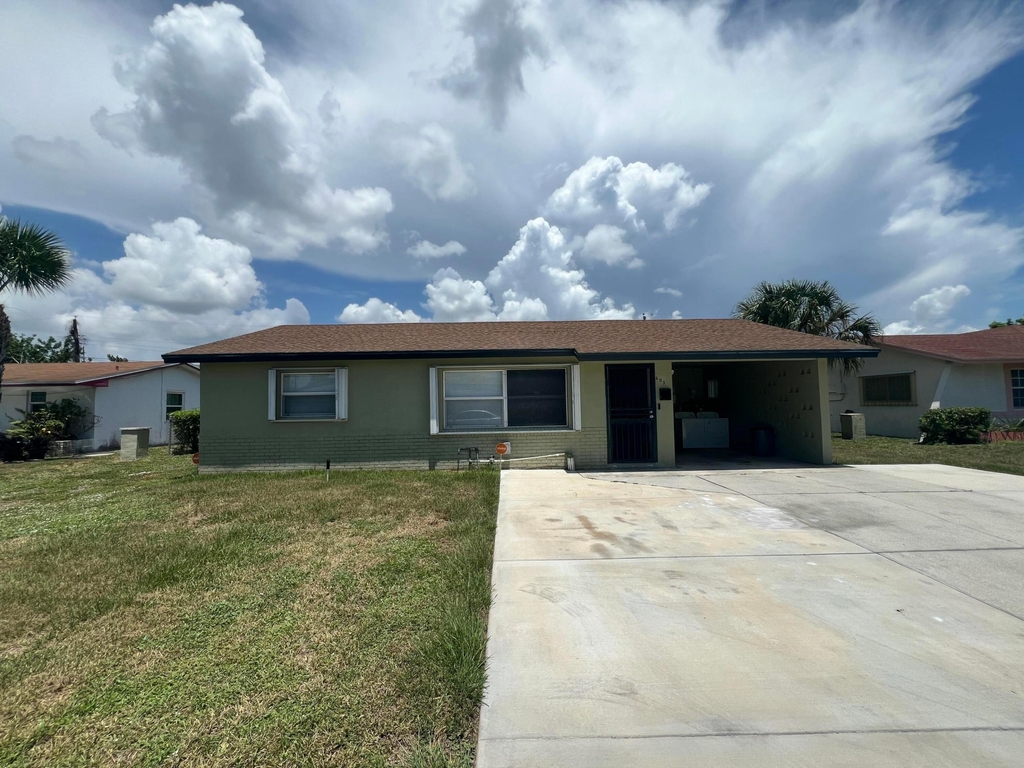 603 Clear Lake Avenue - Photo 0