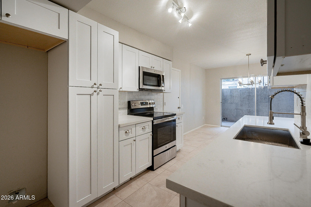 5618 S Captain Kidd Court - Photo 13
