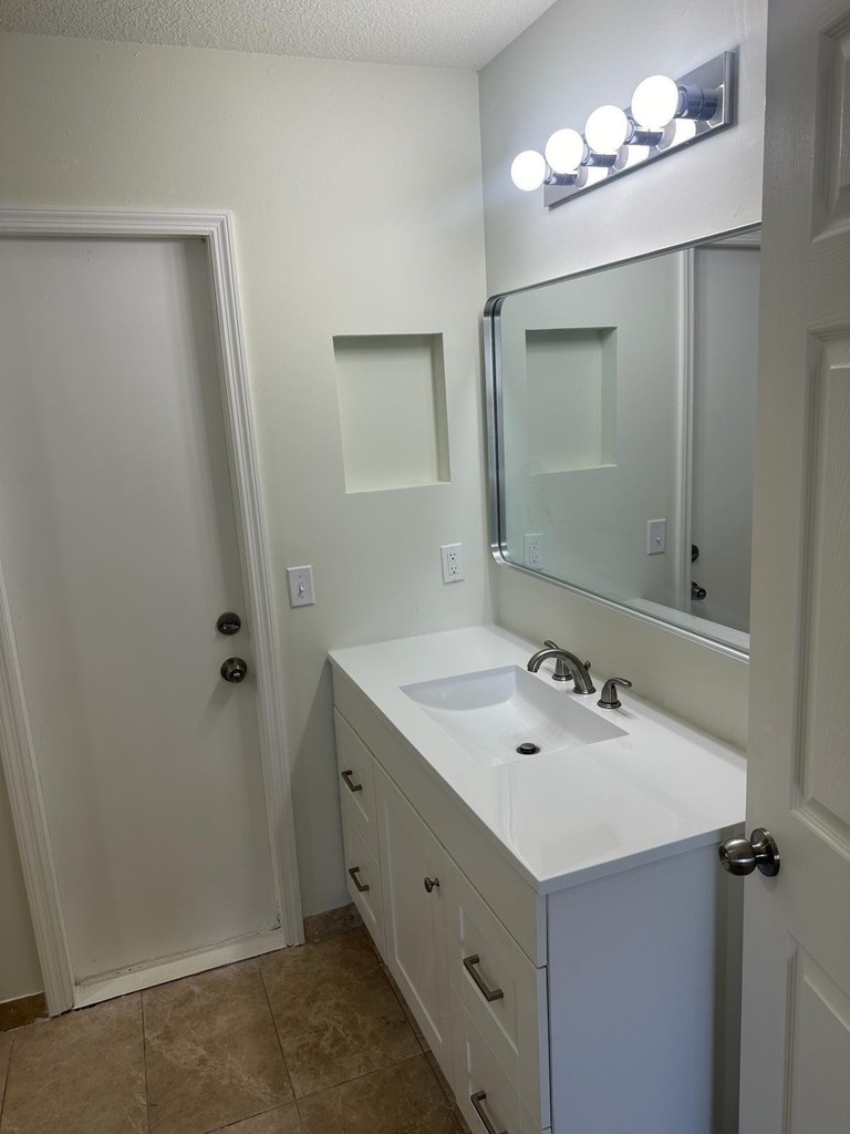2150 Sw Biella Avenue - Photo 18
