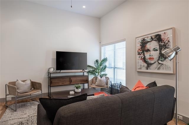 5017 Manett Street - Photo 4