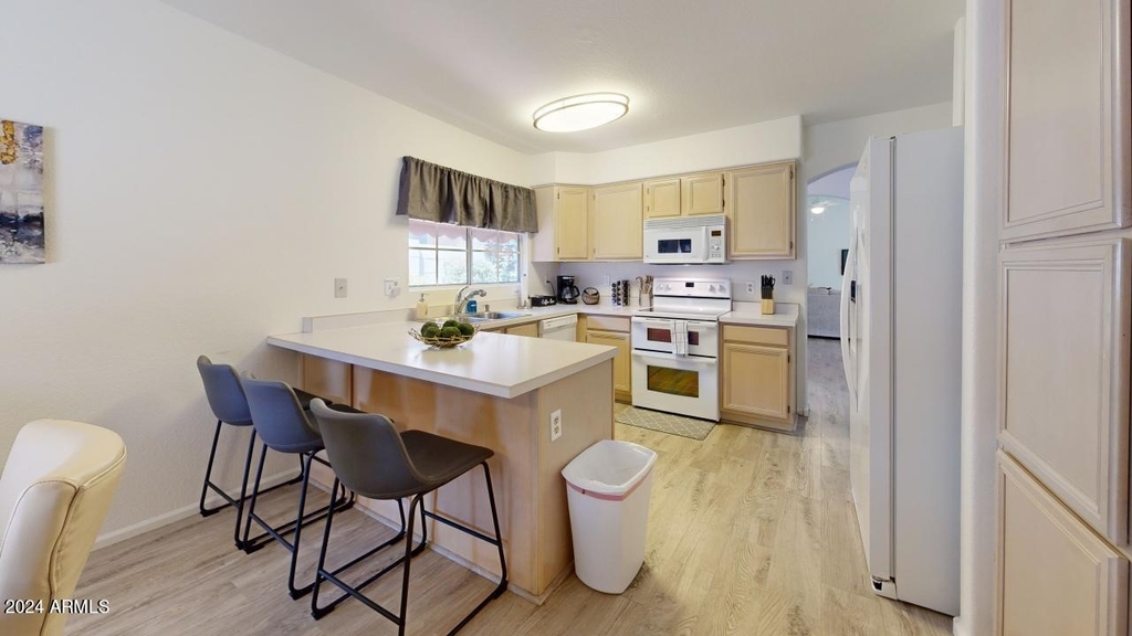 19616 N 78th Avenue - Photo 7