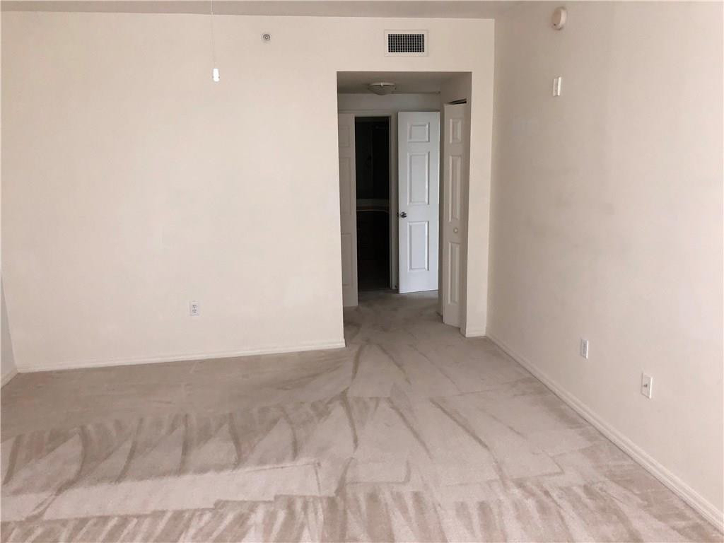 2421 Ne 65th Street - Photo 6