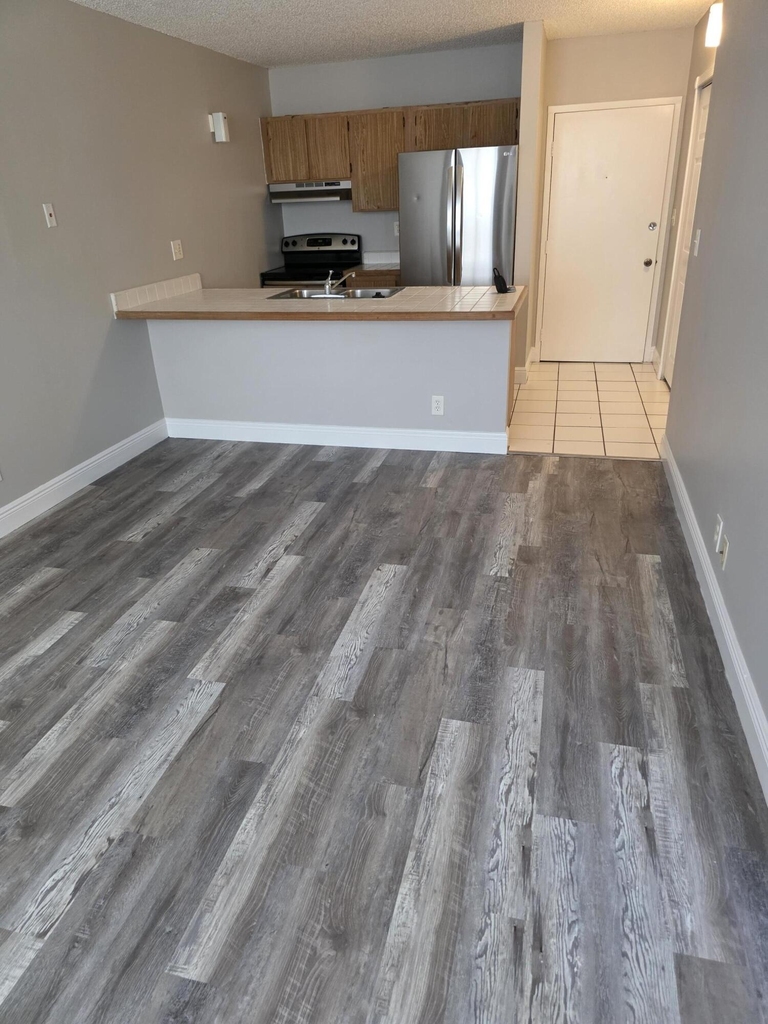 2401 Riverside Drive - Photo 1