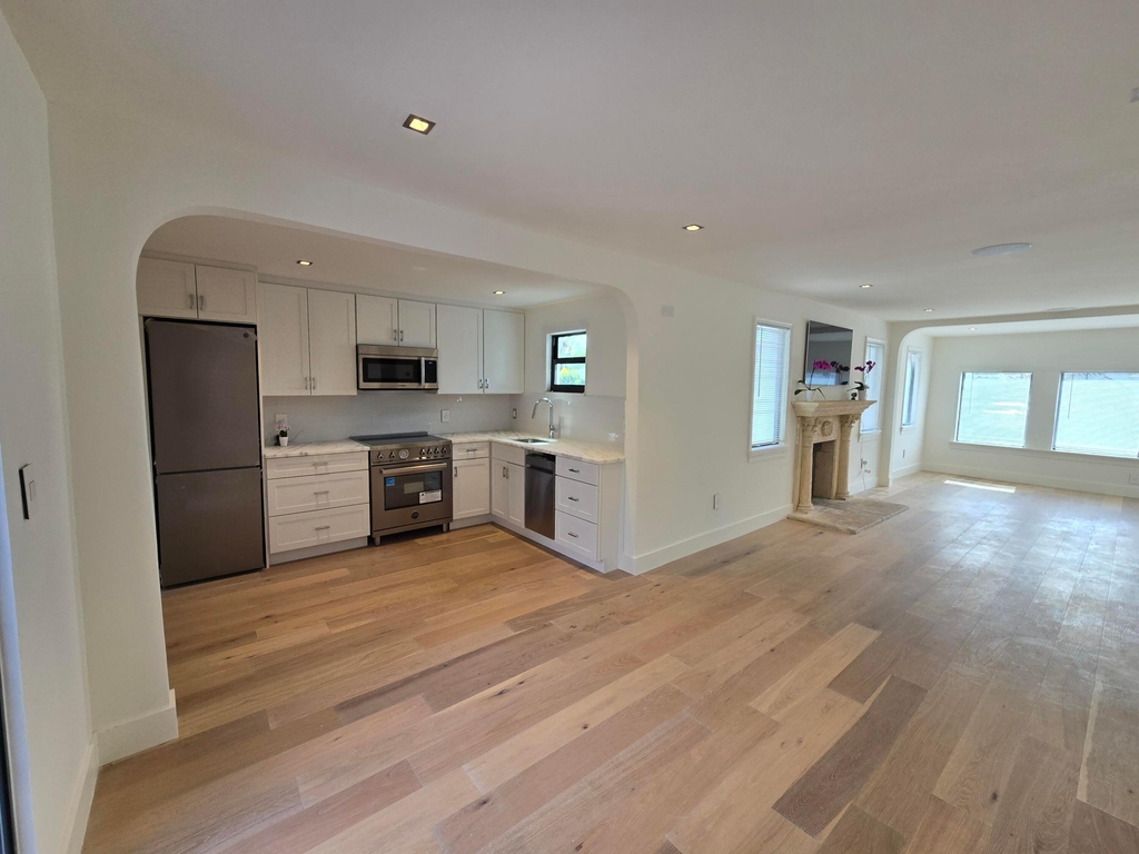 3809 S Olive Avenue - Photo 4
