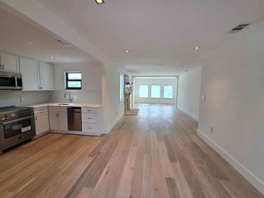 3809 S Olive Avenue - Photo 5