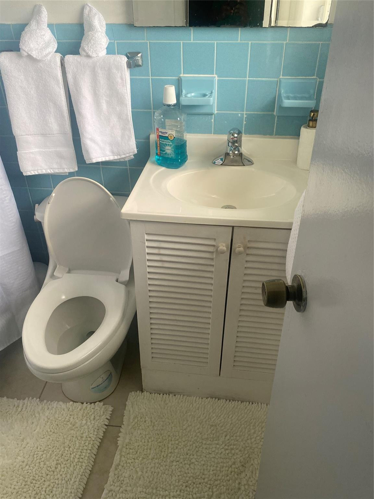 6424 Buchanan Street - Photo 4