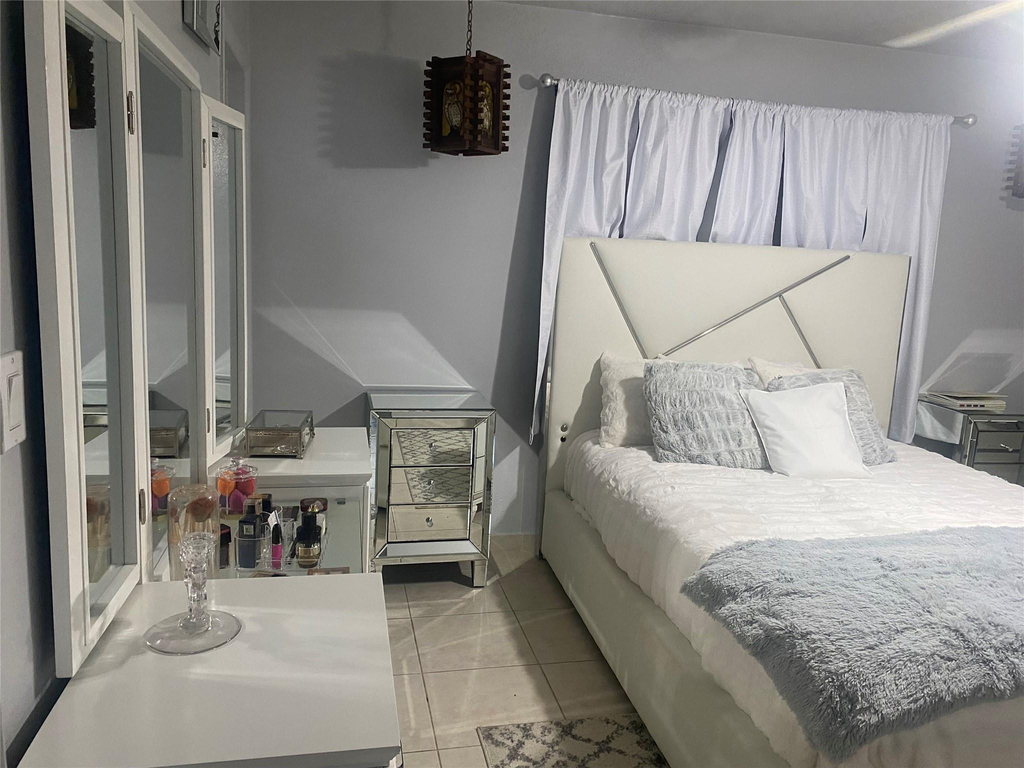 6424 Buchanan Street - Photo 3