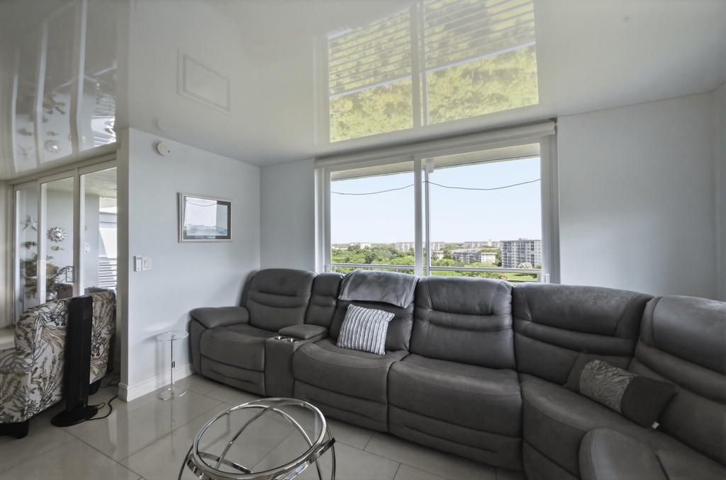 4015 W Palm Aire Drive - Photo 18