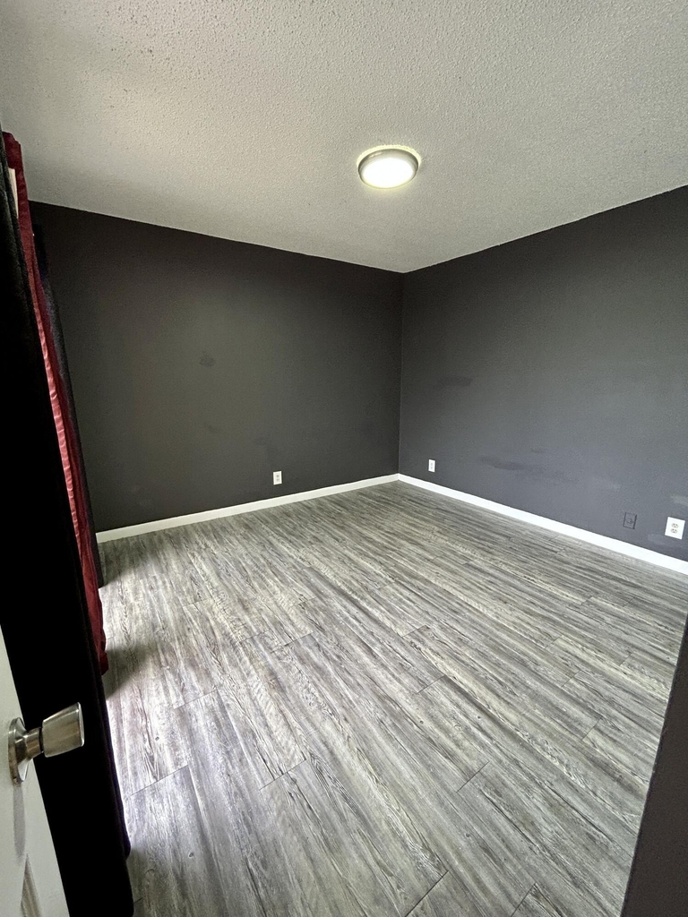 4606 Cherry Road - Photo 12