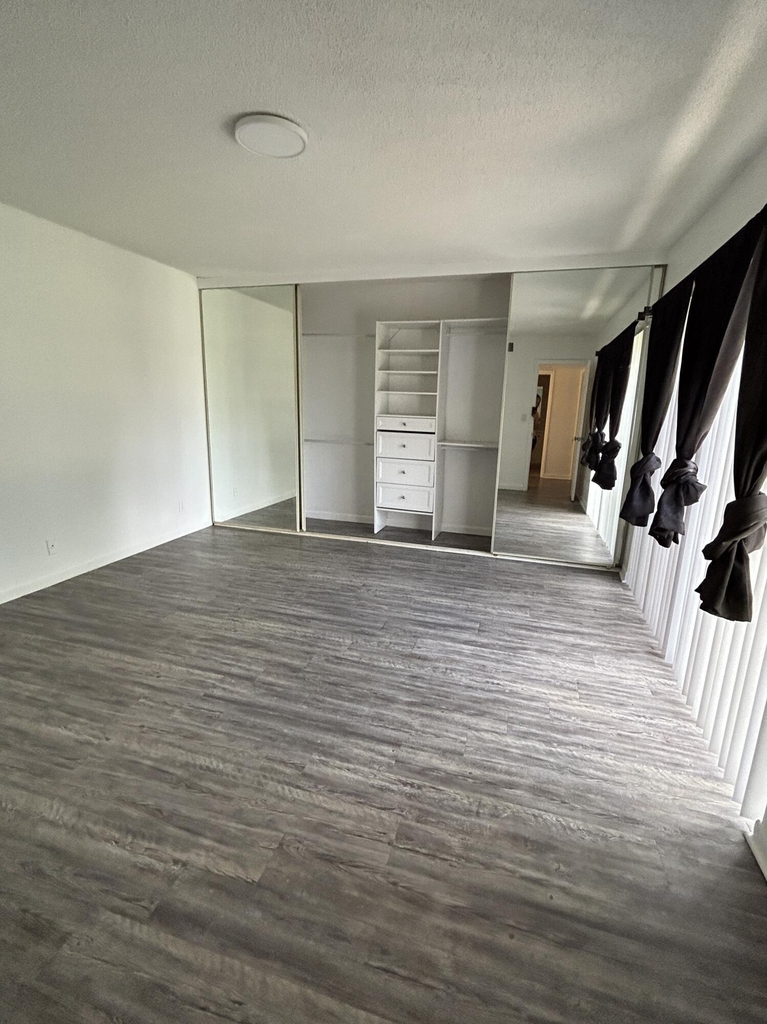 4606 Cherry Road - Photo 14
