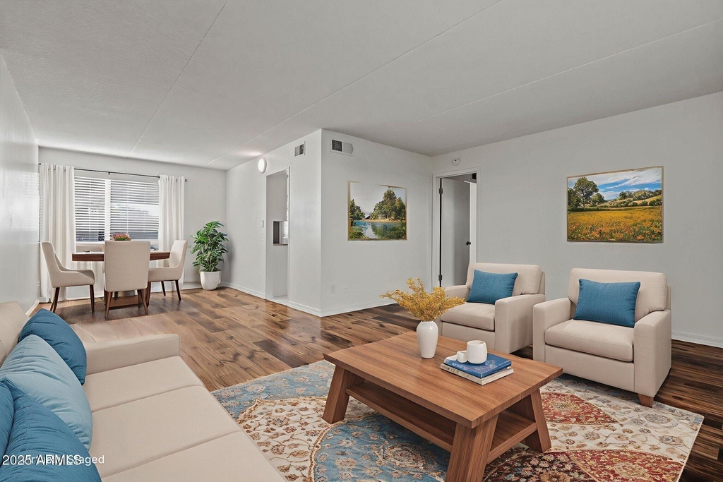 7141 N 16th Street - Photo 6