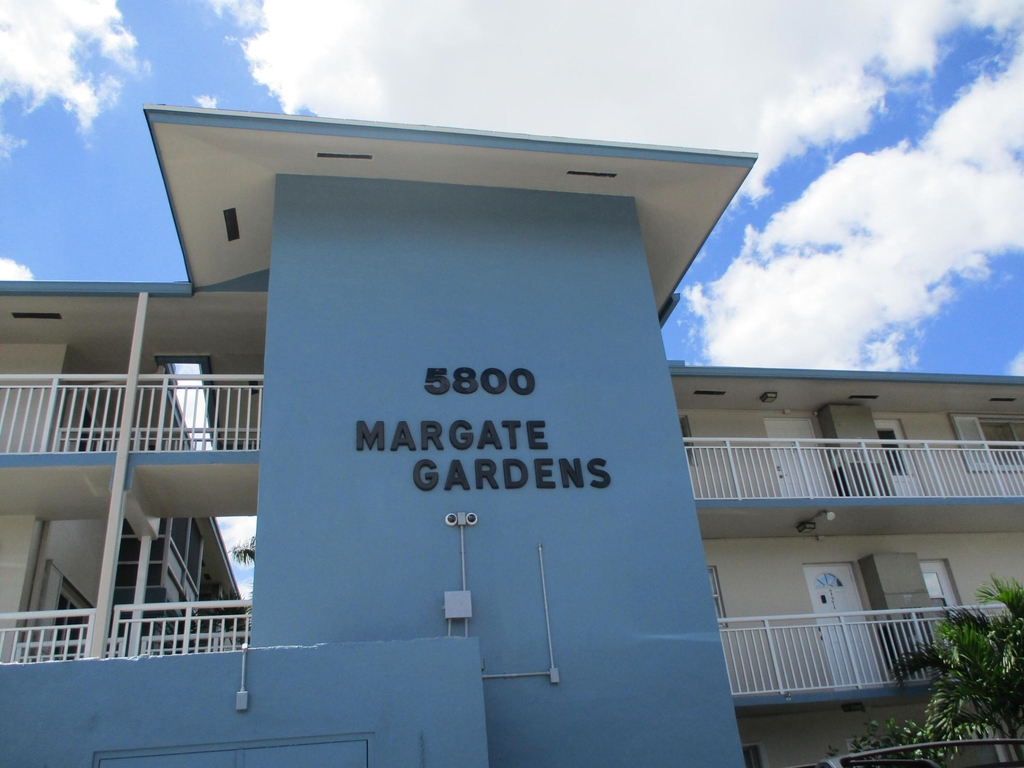5800 Margate Boulevard - Photo 0