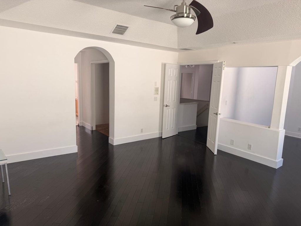 1226 Avondale Lane - Photo 9