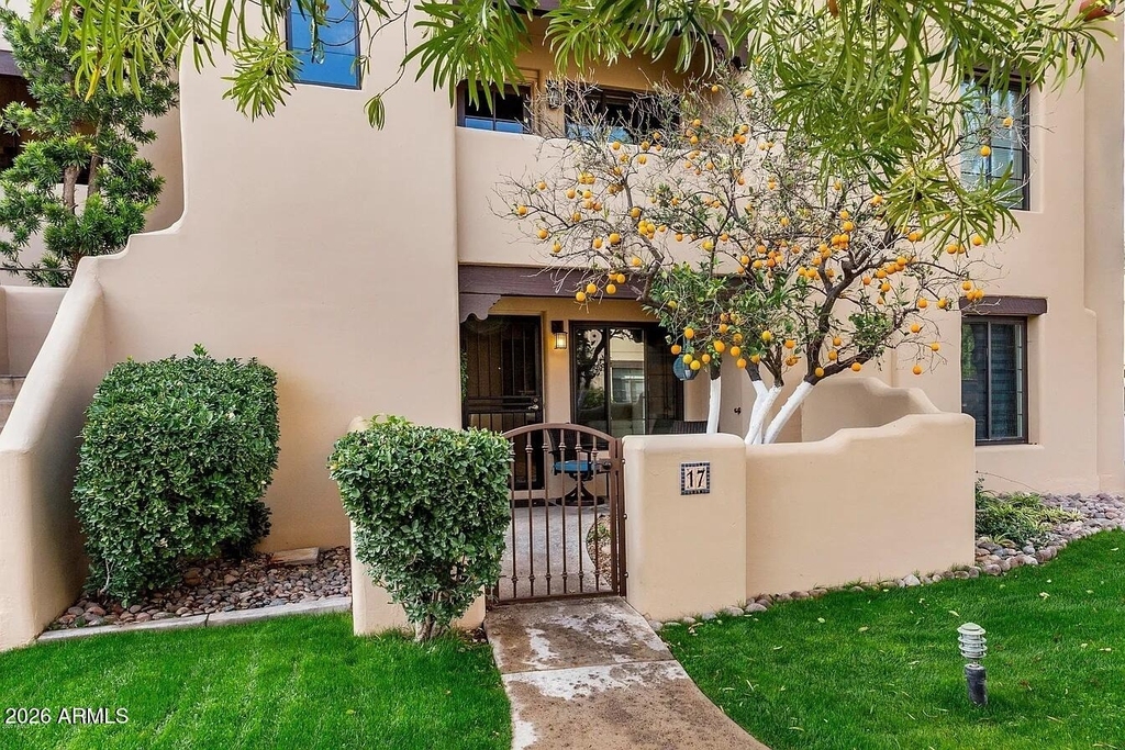 5402 E Windsor Avenue - Photo 0