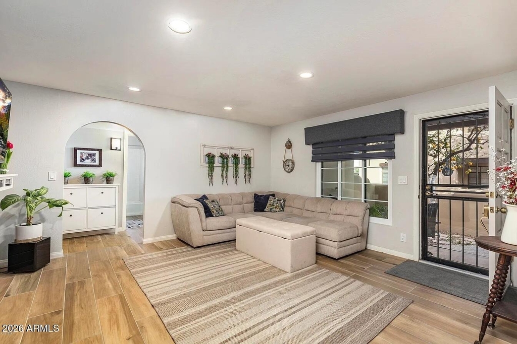 5402 E Windsor Avenue - Photo 9