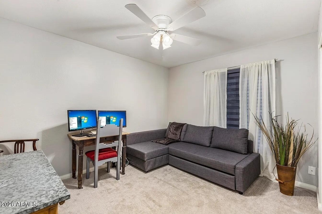 5402 E Windsor Avenue - Photo 13