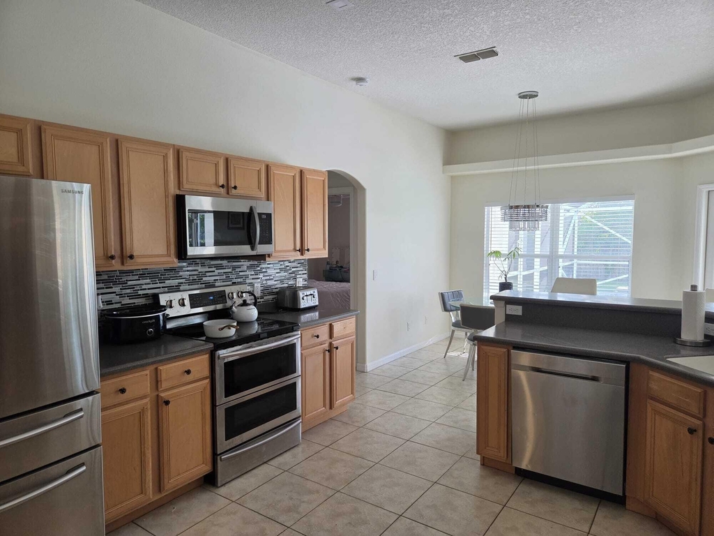 4001 Sw Winslow Street - Photo 3